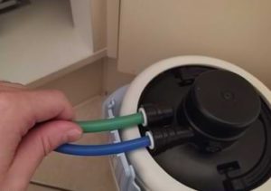 eSpring Montage Schlauch einbauen